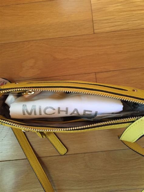 Michael Kors Julia MD Leather Messenger 30s6gjqm2l in 